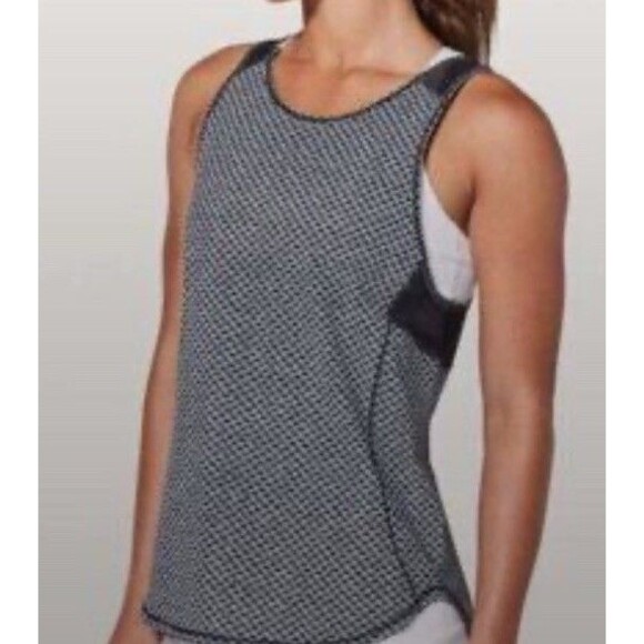 Lululemon Size 8 Sculpt Tank II Black Geometric - Picture 1 of 4